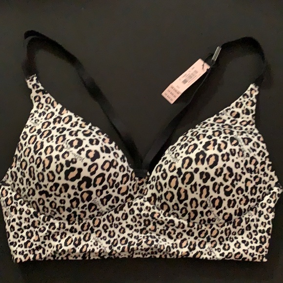 Victoria's Secret Other - Brand new with tags on comfy Victoria secrets racerback bra